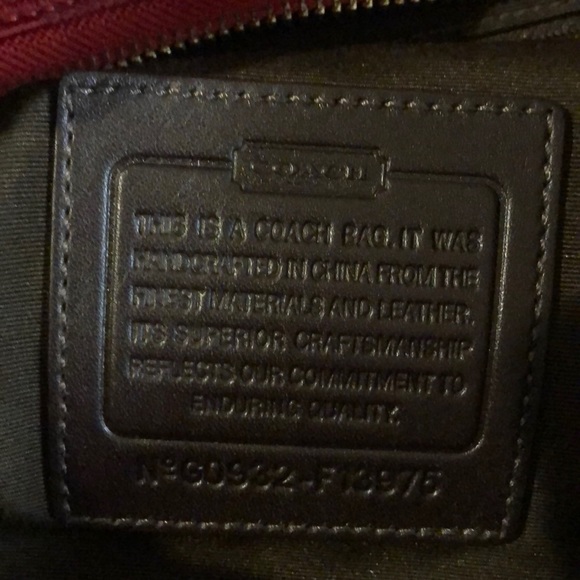 Coach red and chocolate shoulder purse - Picture 5 of 8